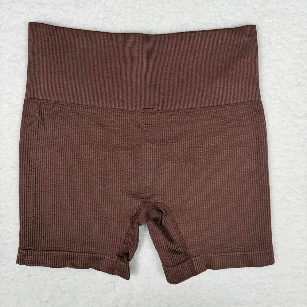 Colsie Womens Brown High Waisted Seamless Ribbed Bike Shorts Medium